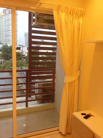 Supreme Condo Ratchawithi 3 (สุพรีม คอนโด ราชวิถี 3)