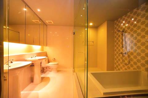 Aguston Sukhumvit 22 (ออกัสตัน สุขุมวิท 22)