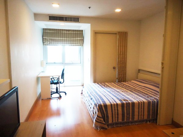 Nusasiri Grand Sukhumvit 42 (ณุศาศิริ แกรนด์ สุขุมวิท 42)