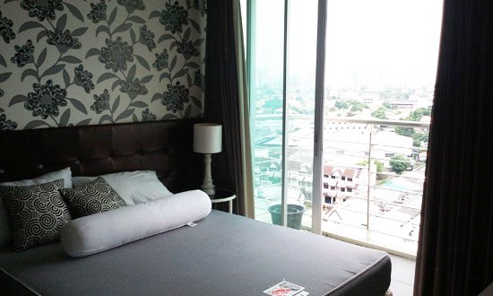 Le Luk condominium (เลอ ลักซ์ คอนโดมิเนียม)