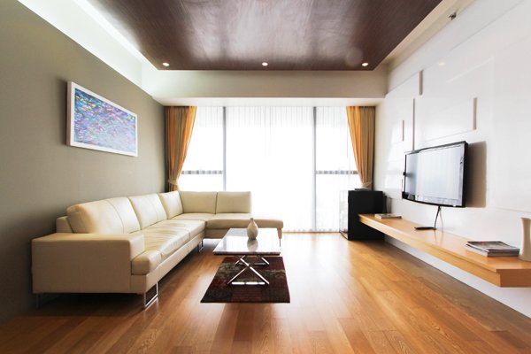 The Met Sathorn (เดอะเม็ท สาทร)