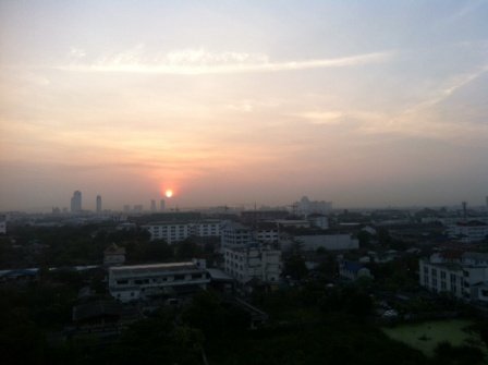 Lumpini Ville Lasalle-Barring (ลุมพินี วิลล์ ลาซาล-แบริ่ง)