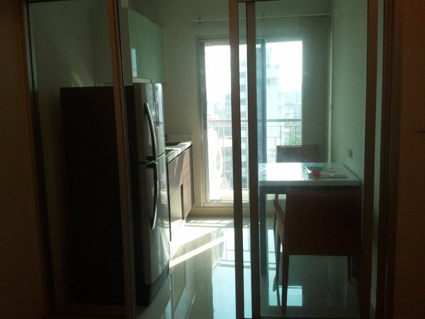 Centric Sathorn - Saint Louis (เซ็นทริค สาทร-เซนต์หลุยส์)