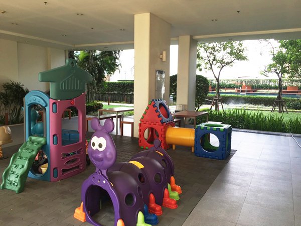 Q House Sathorn (คิว เฮ้าส์ คอนโด สาทร)